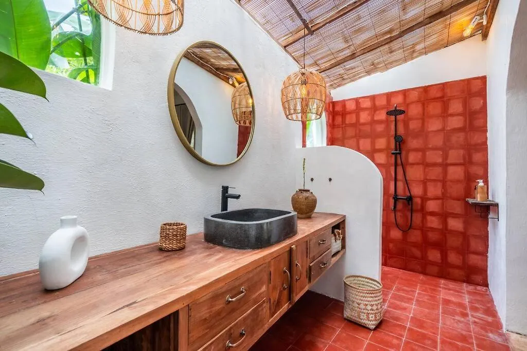 Newly Renovated Trendy 3Bdrs Villa - Bingin Center Pecatu  Indonesia