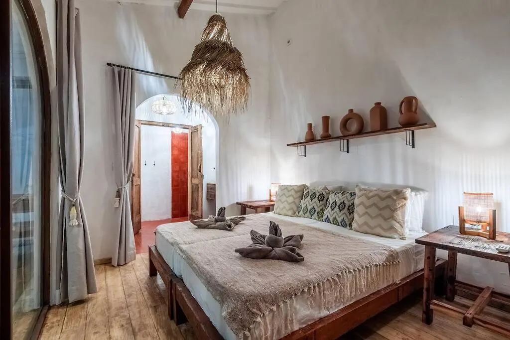 Newly Renovated Trendy 3Bdrs Villa - Bingin Center Pecatu