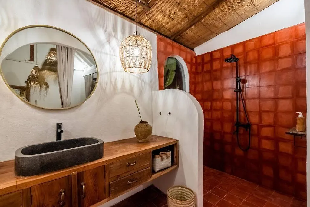 Newly Renovated Trendy 3Bdrs Villa - Bingin Center Pecatu  Indonesia